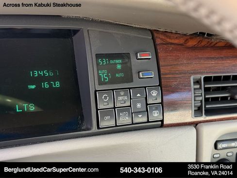 Used 1996 Cadillac De Ville Base image 29