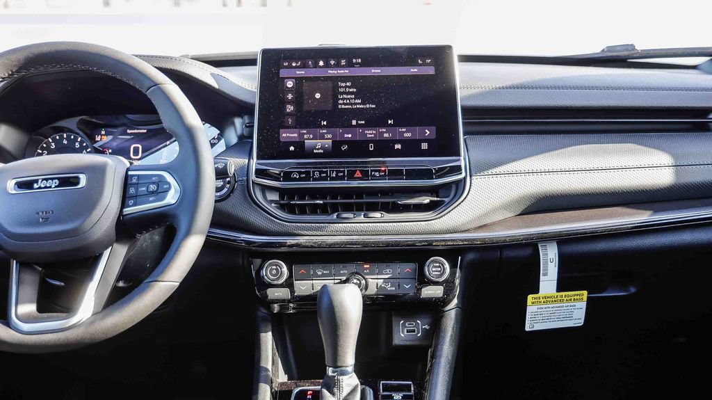New 2026 Jeep Compass Limited AWD/4WD image 16