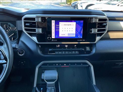 Used 2022 Toyota Tundra SR5 image 6