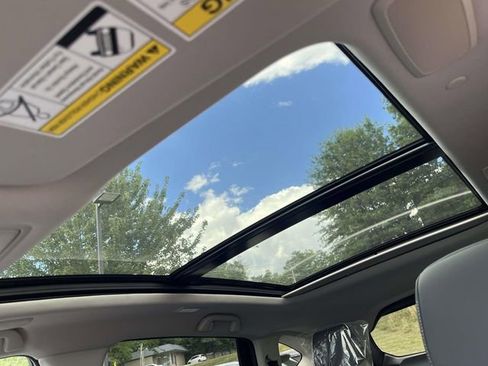 New 2025 Acura RDX w/ Technology Package image 16