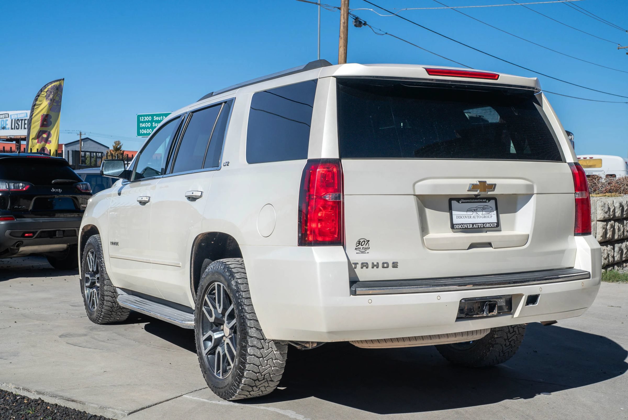Used 2015 Chevrolet Tahoe LTZ AWD/4WD image 5