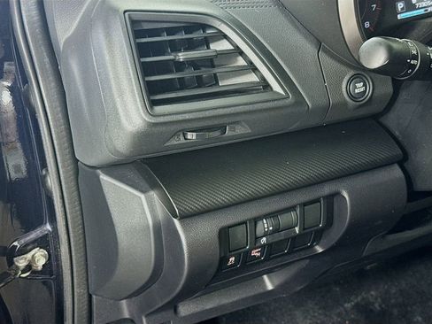 Used 2020 Subaru Impreza Premium image 10