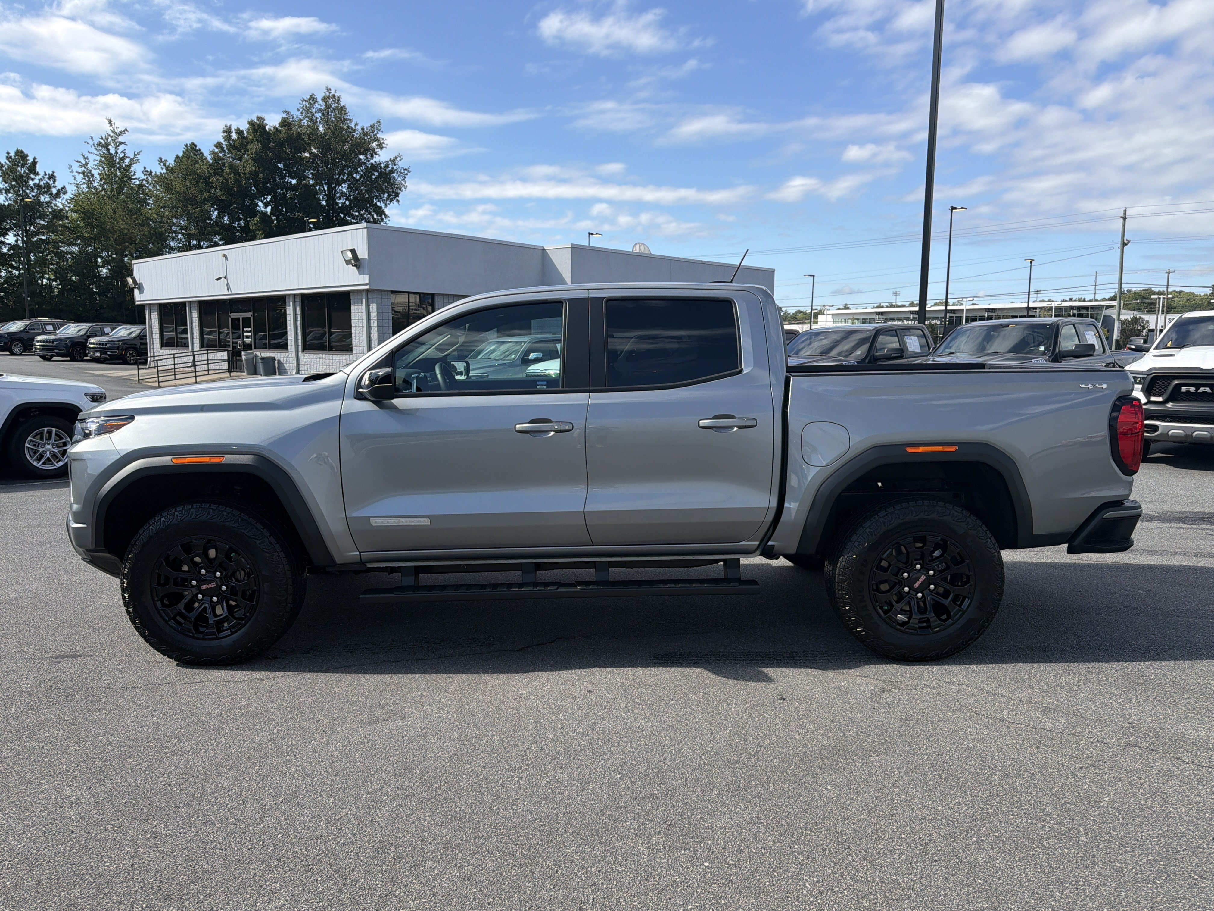 Used 2026 GMC Canyon Elevation w/ Convenience Package AWD/4WD image 4