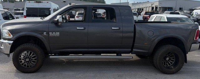 Used 2018 RAM 3500 Laramie AWD/4WD image 7