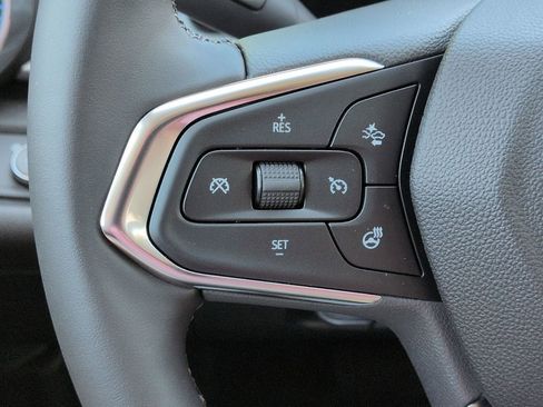 New 2026 Chevrolet Trax LT w/ Driver Confidence Package image 12