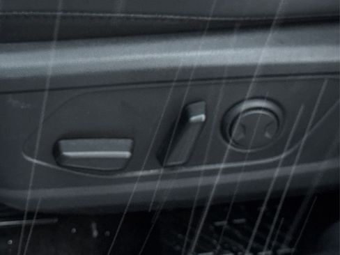 Used 2023 Hyundai Tucson Limited image 30