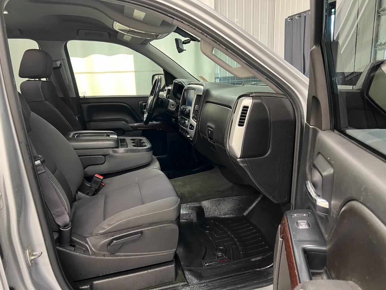 Used 2015 GMC Sierra 1500 SLE w/ SLE Value Package AWD/4WD image 11