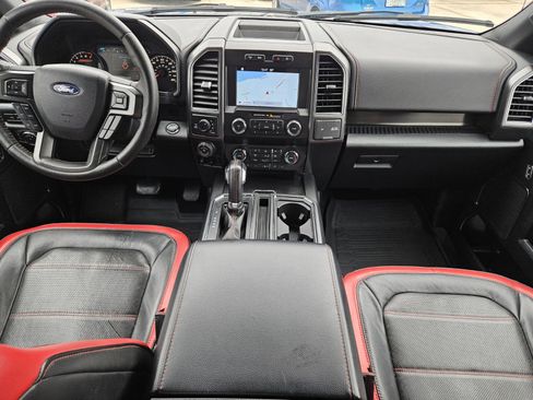 Used 2019 Ford F150 Lariat image 7