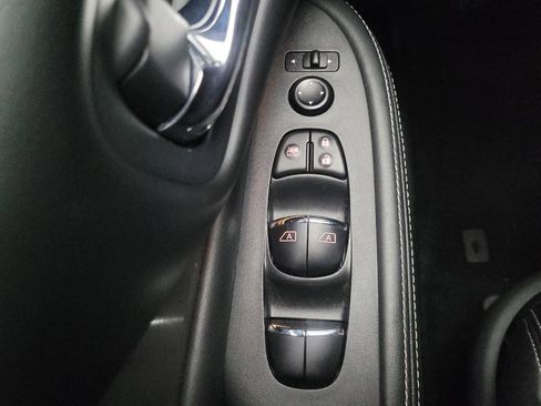 Used 2020 Nissan Murano SL image 27