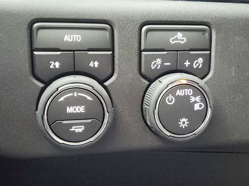 Used 2026 Chevrolet Silverado 1500 LT w/ Protection Package image 42