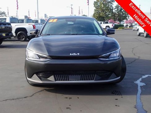 Used 2022 Kia EV6 Light image 3