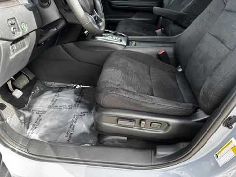 Used 2022 Honda Pilot Sport image 13