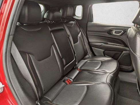 Used 2022 Jeep Compass Limited image 18