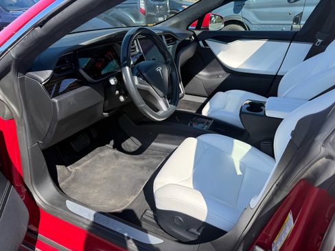 Used 2018 Tesla Model S 100D image 8