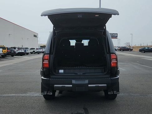 Certified 2024 Toyota Land Cruiser image 18