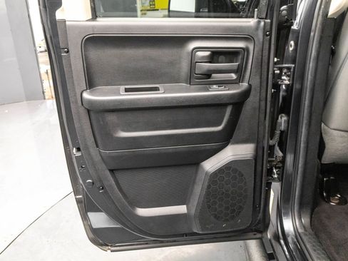 Used 2014 RAM 1500 Express AWD/4WD image 30