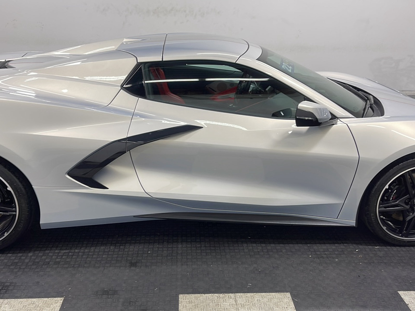 Used 2022 Chevrolet Corvette Stingray Preferred Conv w/ Z51 Performance Package RWD image 19