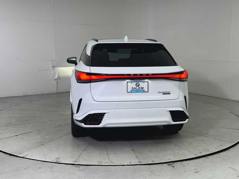 Used 2024 Lexus RX 500h F Sport image 3