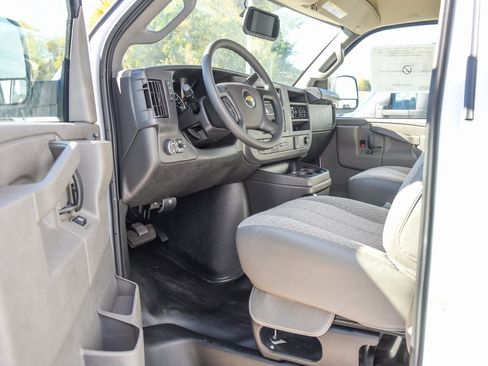 New 2024 Chevrolet Express 3500 w/ Power Convenience Package image 9