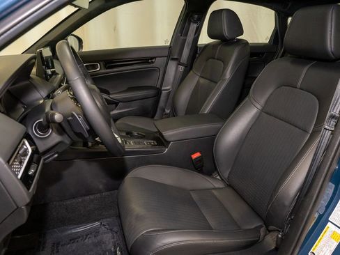 Used 2025 Honda Civic Sport image 10