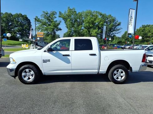 Used 2023 RAM 1500 Classic SLT w/ Trailer & Traction Group AWD/4WD image 7