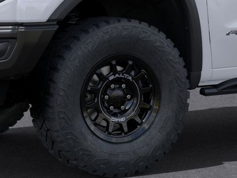 New 2024 GMC Sierra 1500 AT4X w/ AT4X AEV Edition image 9