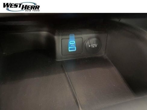 Used 2023 Ford Escape Active AWD/4WD image 37
