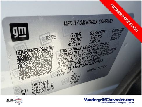 Used 2025 Chevrolet Trax LT w/ Driver Confidence Package FWD image 30