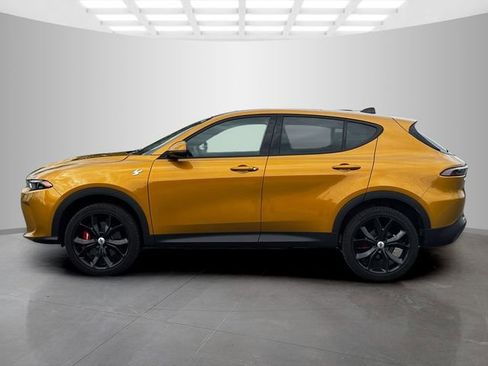 Certified 2024 Dodge Hornet GT AWD/4WD image 4