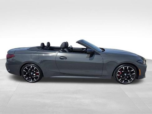 Used 2026 BMW M440i Convertible w/ Premium Package RWD image 2