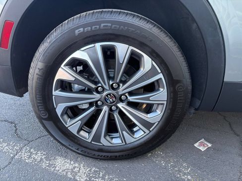 Used 2024 Buick Envision Preferred AWD/4WD image 31
