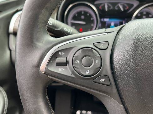 Used 2020 Buick Envision Essence w/ Experience Buick Package image 17