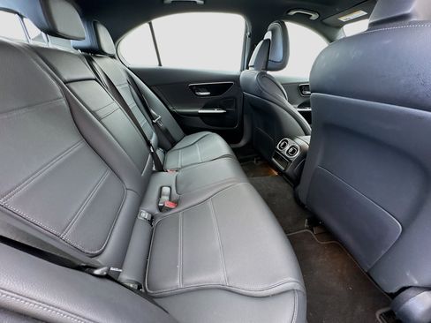 Used 2024 Mercedes-Benz C 300 Sedan image 19