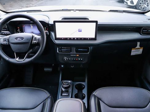 New 2026 Ford Maverick Lobo image 12