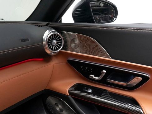 Used 2022 Mercedes-Benz SL 63 AMG SL 63 AMG image 45