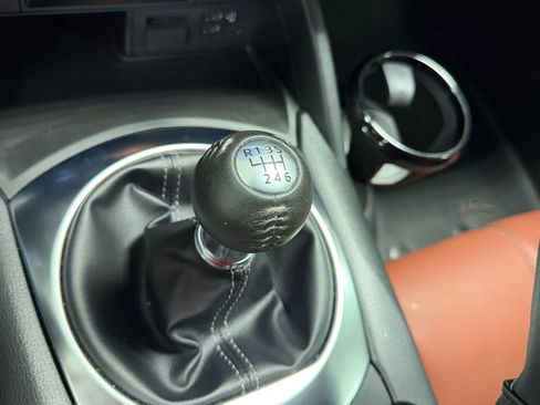 Used 2023 MAZDA MX-5 Miata Grand Touring RWD image 18