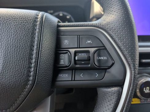 Used 2025 Toyota 4Runner Limited RWD image 20