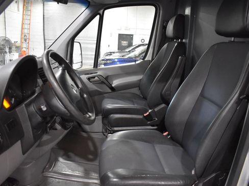 Used 2017 Mercedes-Benz Sprinter 3500 image 16