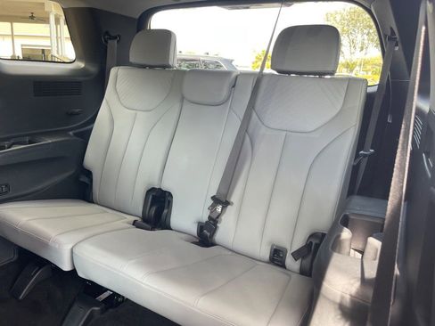 Used 2025 Hyundai Palisade SEL image 11