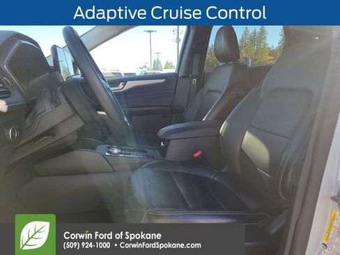 Used 2025 Ford Escape Platinum image 3