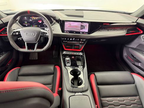 Used 2023 Audi RS e-tron GT image 16