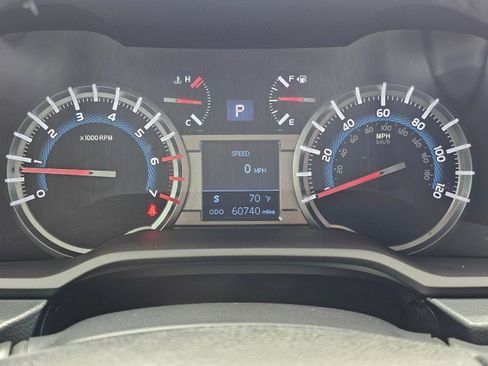 Used 2019 Toyota 4Runner Limited image 32