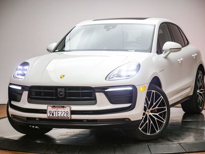Certified 2025 Porsche Macan
