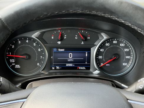 Used 2024 Chevrolet Equinox LT FWD image 33
