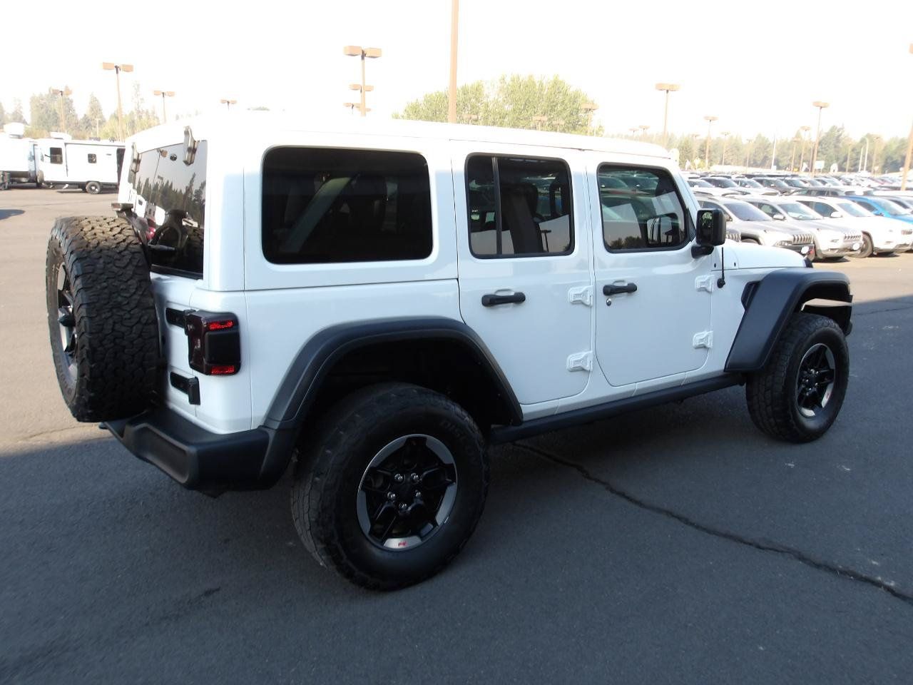 Used 2018 Jeep Wrangler Unlimited Rubicon AWD/4WD image 5