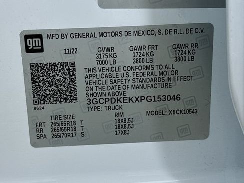 Used 2023 Chevrolet Silverado 1500 LT AWD/4WD image 32