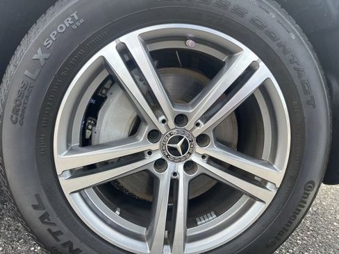 Used 2022 Mercedes-Benz GLC 300 4MATIC image 15