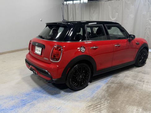 Used 2024 MINI Cooper S FWD image 16