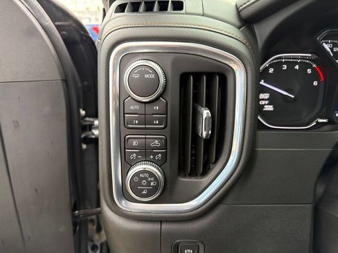 Used 2022 GMC Sierra 1500 AT4 AWD/4WD image 21