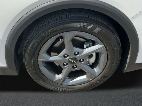 Certified 2025 Kia K4 LXS image 7